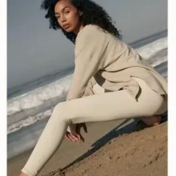 FP Movement X The Class Seamless Leggings in Turtle Dove XS/S - Picture 3 of 8